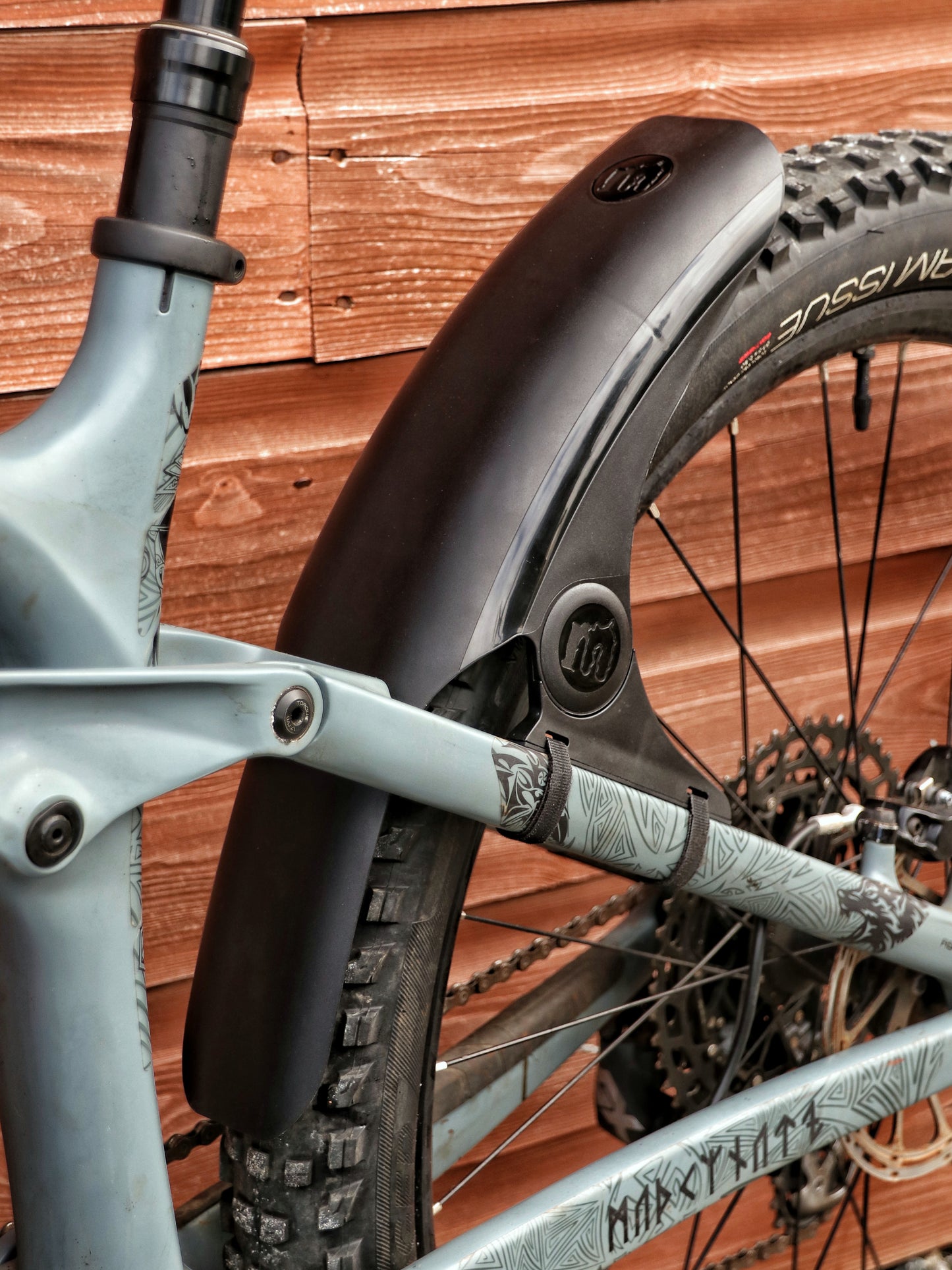 Mucky Nuts Rear MugGuard mudguard, short setup, 3 quarter view, recycled plastic, cycling gifts, mtb gift ideas