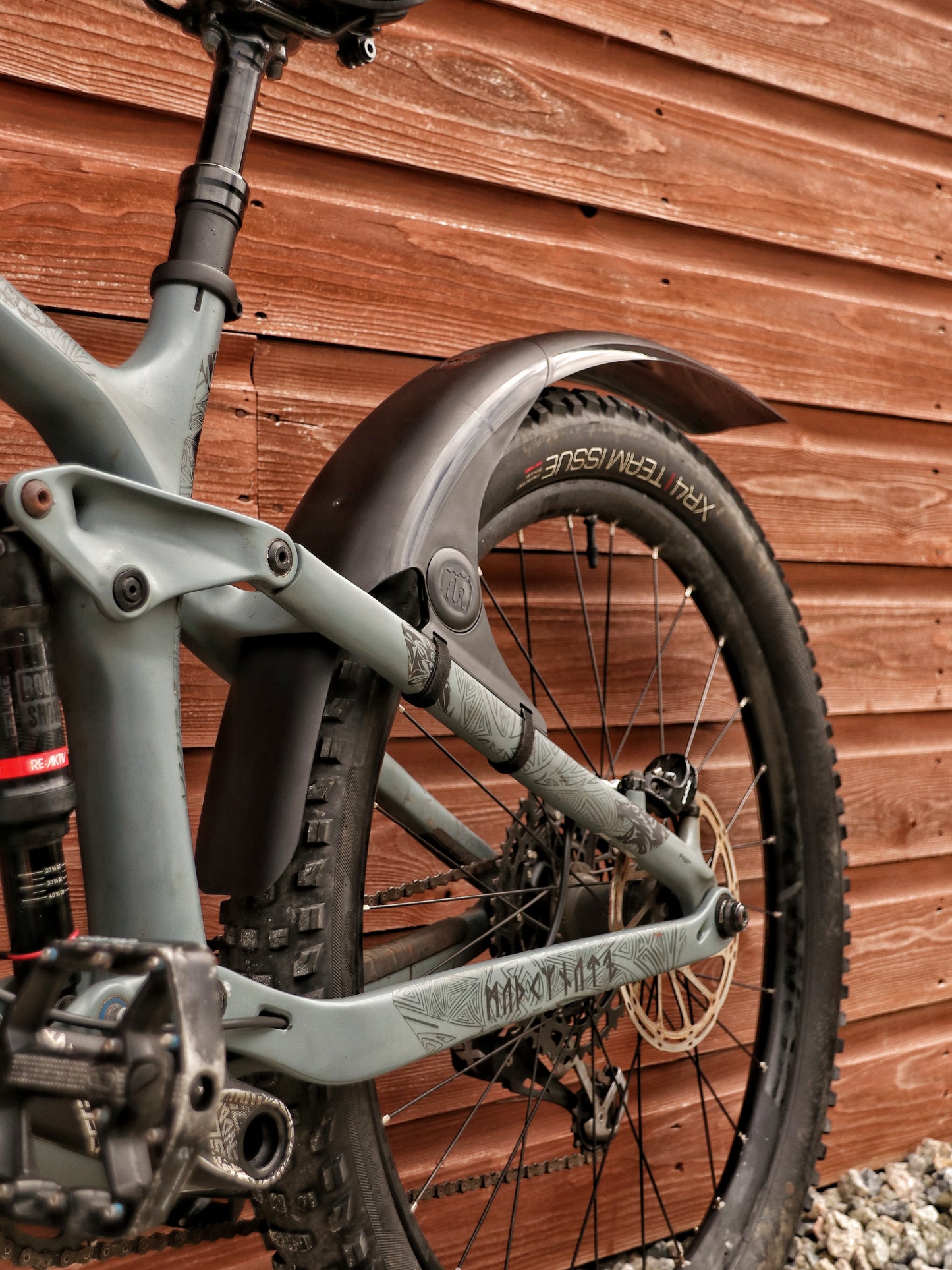 Mucky Nuts Rear MugGuard mudguard, long setup, 3 quarter view on bike, recycled plastic, cycling gifts, mtb gift ideas